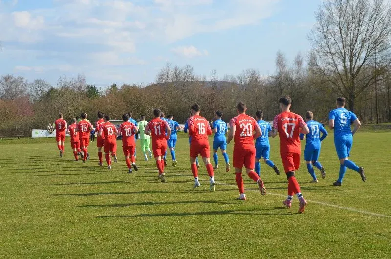 Bilder vom Spiel in Kerzell sind online.