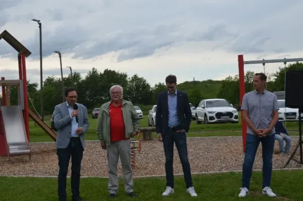 Offizeielle Flutlichtübergabe am 26.05.2024