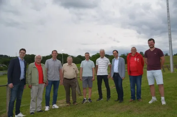 Offizeielle Flutlichtübergabe am 26.05.2024