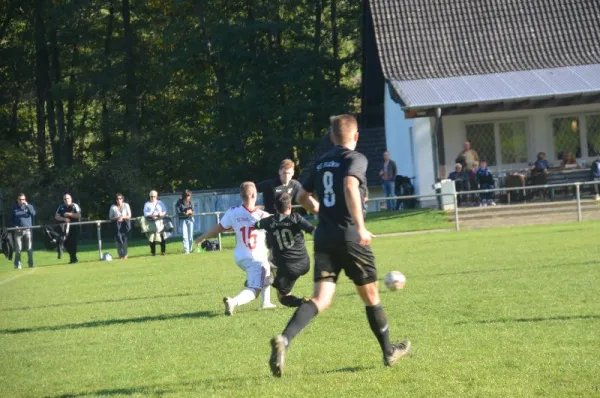 09.10.2022 SG Huttengrund vs. SG Rot-Weiss Rückers