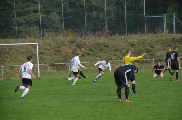 23.10.2016 SG Huttengrund vs. SG Rot-Weiss Rückers