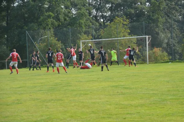 27.08.2017 SG Huttengrund vs. SG Rot-Weiss Rückers