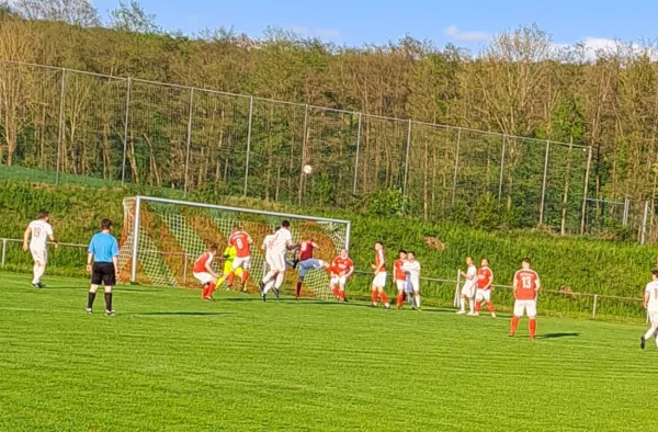 06.05.2022 SG Huttengrund vs. SG Rot-Weiss Rückers